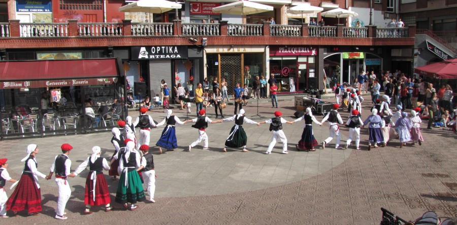 Galdakaoko dantzari txiki eguna